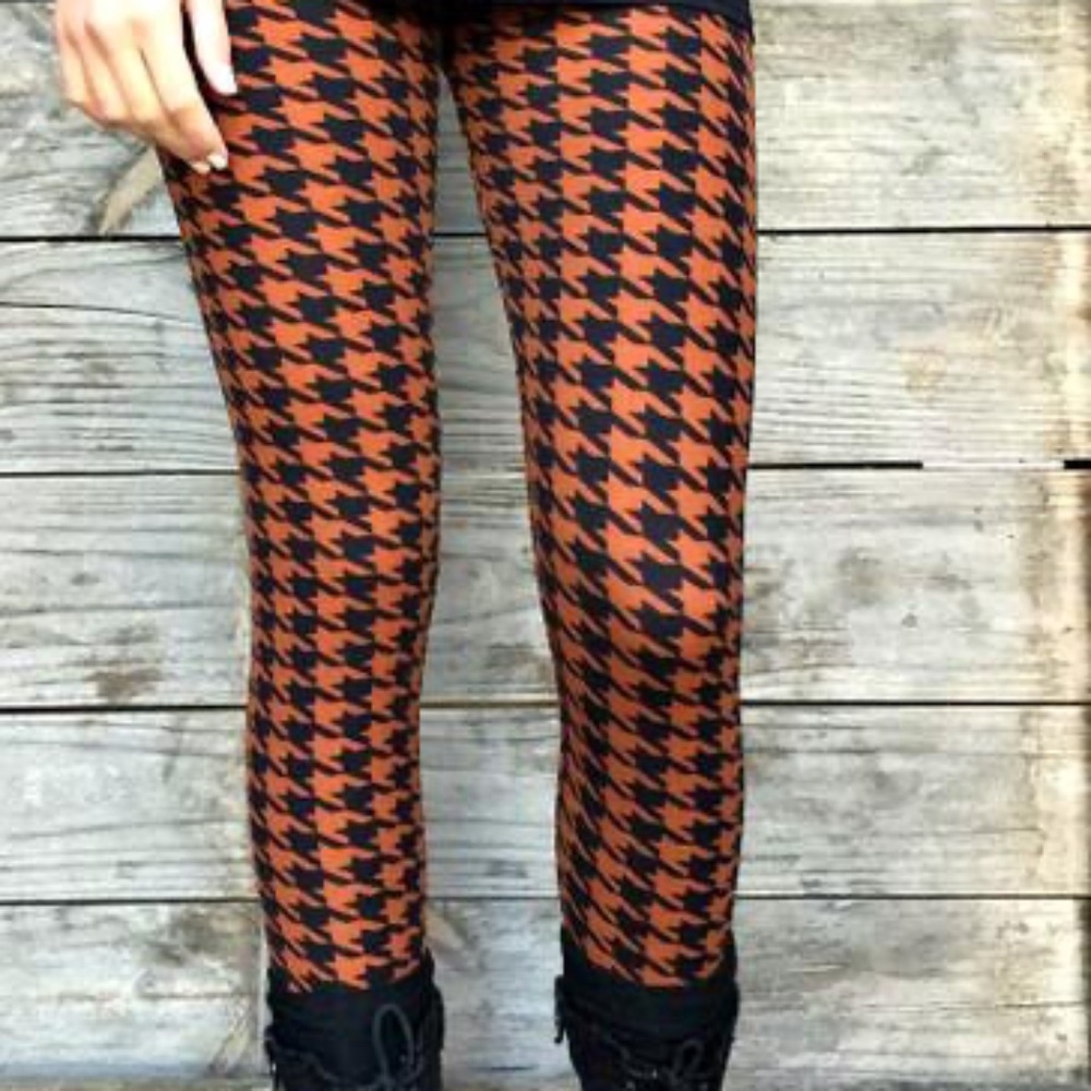 Agnes & Dora You Ain't Nothin' But a Hounds Dog Large Leggings NWT in Dust Bag